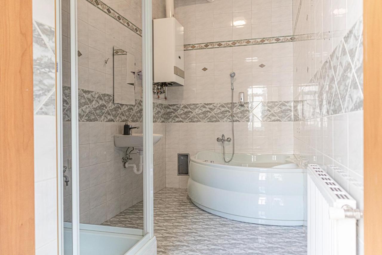 شقة Brilliant 2Br Apt. Near Akh-Hospital فيينا المظهر الخارجي الصورة